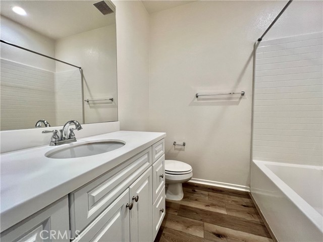 Detail Gallery Image 15 of 20 For 3275 E Midsummer Privado #4,  Ontario,  CA 91762 - 3 Beds | 2/1 Baths