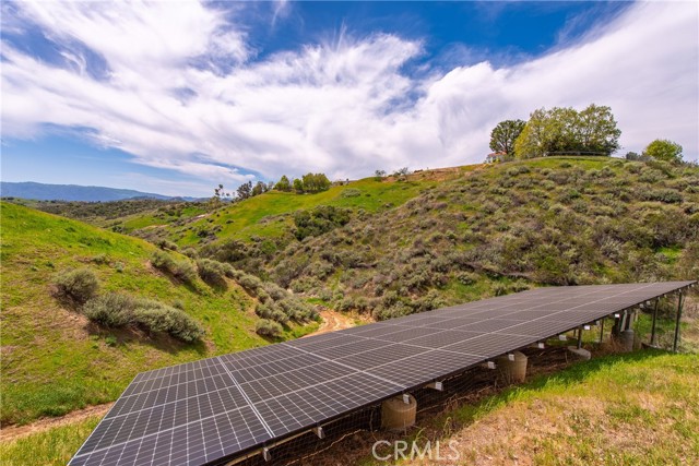 30505 Sloan Canyon Road, Castaic CA: https://media.crmls.org/medias/5d57ab56-5bd0-4e07-af96-52aa6bd3a58b.jpg