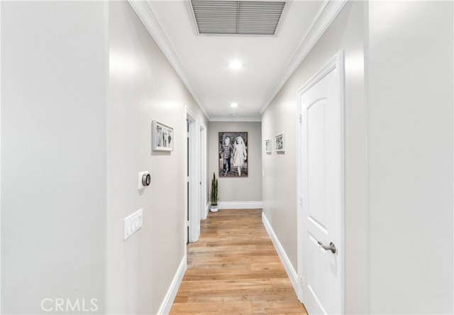 Detail Gallery Image 35 of 61 For 5522 Mossvale Cir, Huntington Beach,  CA 92649 - 4 Beds | 3 Baths