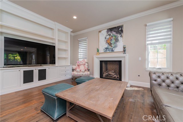 104 Quiet Place, Irvine CA: https://media.crmls.org/medias/5d585e2b-9eb8-4a23-93e3-fc406866dd2e.jpg