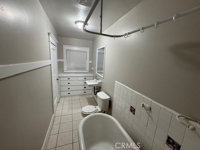 Detail Gallery Image 30 of 54 For 485 Gaviota, Long Beach,  CA 90802 - – Beds | – Baths