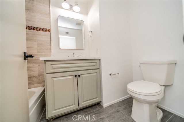 Detail Gallery Image 17 of 25 For 24345 Moonraker Ln, Moreno Valley,  CA 92557 - 4 Beds | 2 Baths