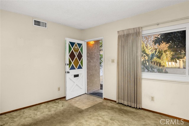 Detail Gallery Image 4 of 44 For 717 N Sanchez, Montebello,  CA 90640 - 3 Beds | 2 Baths