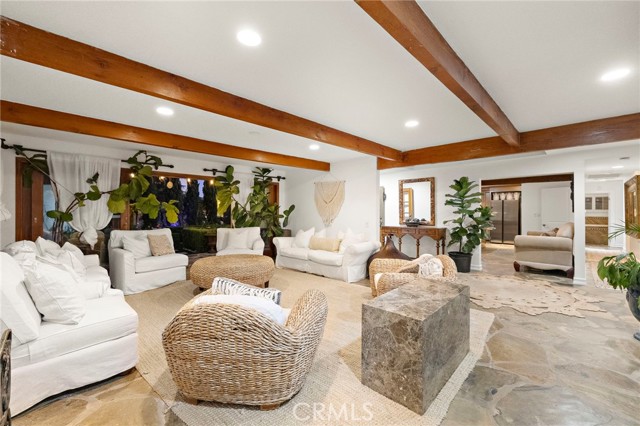 Detail Gallery Image 7 of 26 For 4621 Wayne, Corona Del Mar,  CA 92625 - 4 Beds | 3/1 Baths
