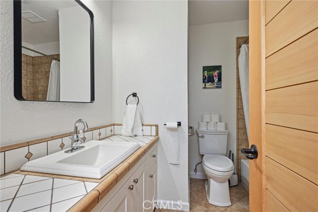 Detail Gallery Image 26 of 46 For 19453 Mountain Meadow North, Hidden Valley Lake,  CA 95467 - 3 Beds | 2 Baths