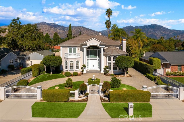 Detail Gallery Image 2 of 70 For 209 W Camino Real, Arcadia,  CA 91007 - 4 Beds | 4/1 Baths