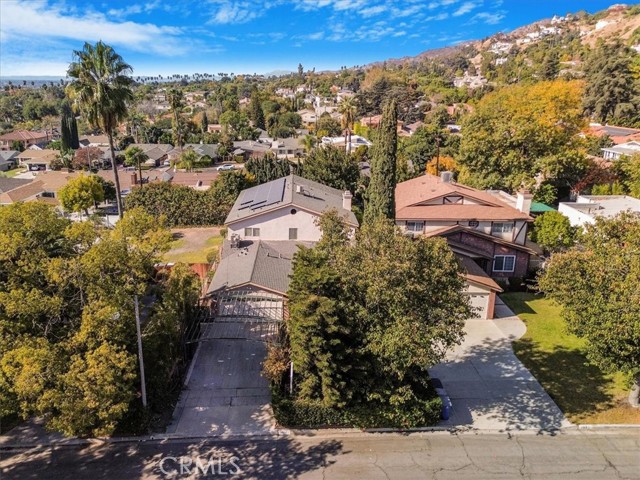 Detail Gallery Image 1 of 74 For 1531 E Alameda Ave, Burbank,  CA 91501 - 3 Beds | 3 Baths