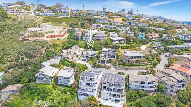 Detail Gallery Image 39 of 42 For 546 Temple Hills, Laguna Beach,  CA 92651 - 3 Beds | 3 Baths