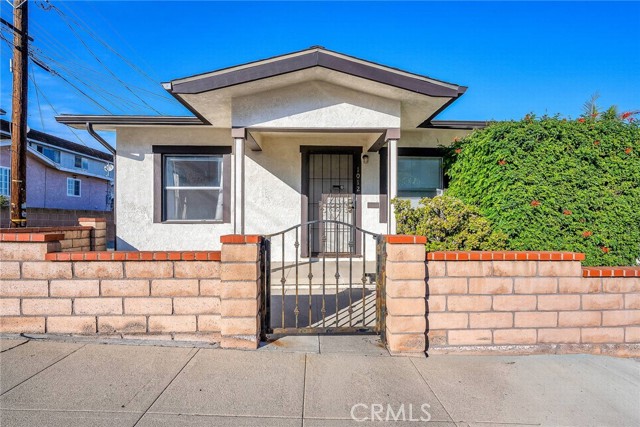 Detail Gallery Image 12 of 20 For 1939 South Alma Street, San Pedro,  CA 90731 - – Beds | – Baths