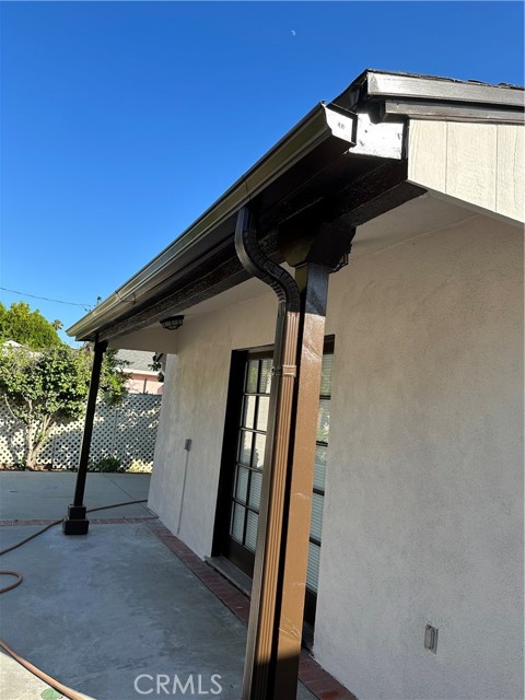 Detail Gallery Image 15 of 25 For 1741 Glenwood Rd, Glendale,  CA 91201 - 3 Beds | 2 Baths