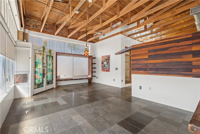 Detail Gallery Image 1 of 14 For 3601 E 10th St, Long Beach,  CA 90804 - 0 Beds | 1 Baths