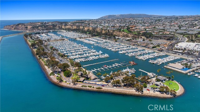 985 Doheny Way, Dana Point CA: https://media.crmls.org/medias/5d62b48a-cbd4-412d-9393-8134e6bcd58b.jpg