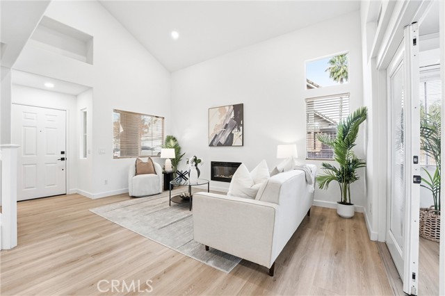 Detail Gallery Image 6 of 52 For 19618 Jill Court 19618, Riverside,  CA 92508 - 3 Beds | 2/1 Baths