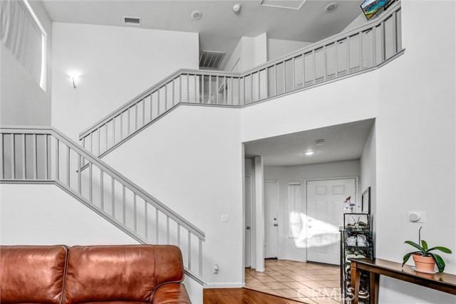 Detail Gallery Image 21 of 32 For 1744 Empty Saddle, Simi Valley,  CA 93063 - 3 Beds | 2/1 Baths