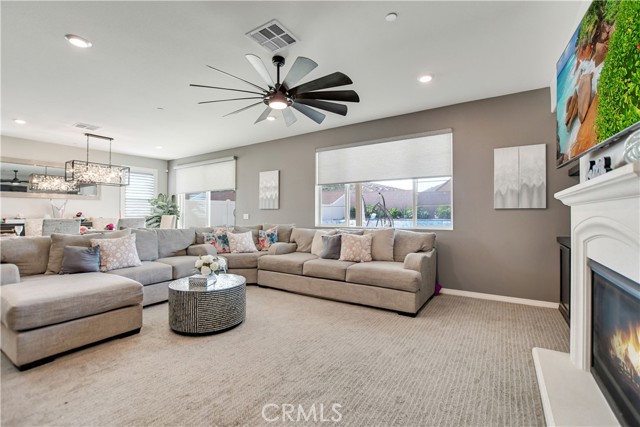 Detail Gallery Image 7 of 53 For 27229 Hideout Ct, Menifee,  CA 92585 - 6 Beds | 4/1 Baths