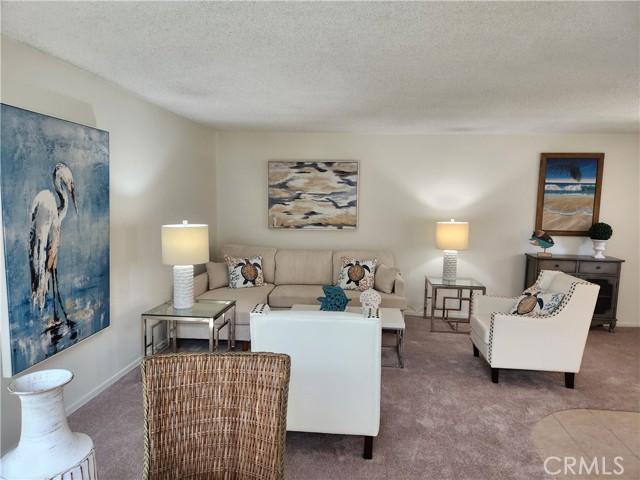 Detail Gallery Image 7 of 31 For 1910 St. John Rd #30 F. M-15,  Seal Beach,  CA 90740 - 2 Beds | 1 Baths