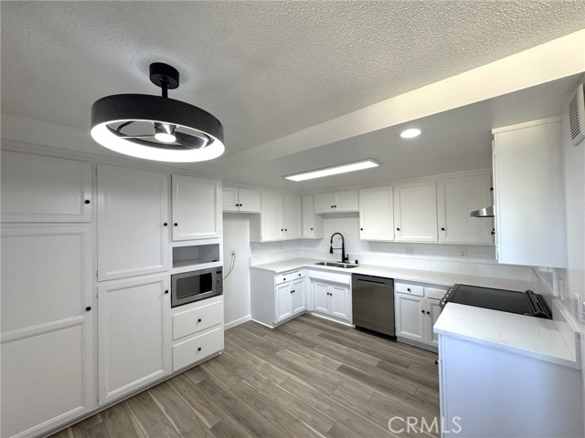 Detail Gallery Image 1 of 23 For 14919 S Normandie Ave #18,  Gardena,  CA 90247 - 2 Beds | 1 Baths