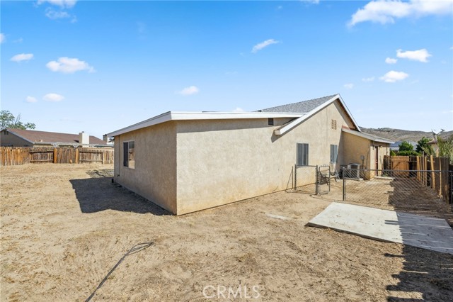 3112 Echo Drive, Rosamond CA: https://media.crmls.org/medias/5d659a98-259f-4dd4-9066-7901c18435cc.jpg