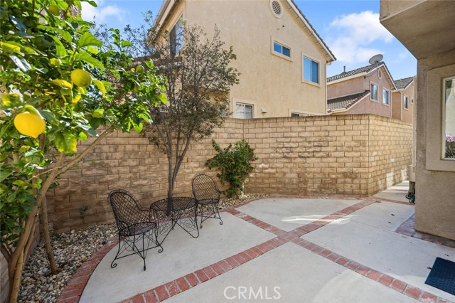 Detail Gallery Image 37 of 43 For 1868 Day Lily Ln, Simi Valley,  CA 93065 - 3 Beds | 2/1 Baths