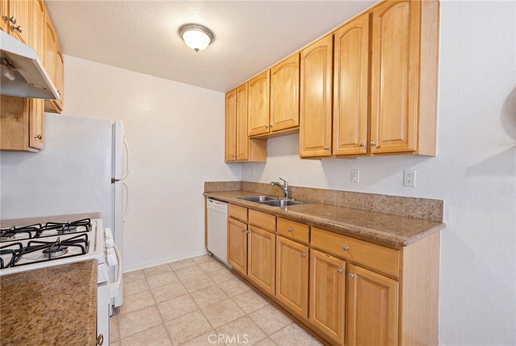 MLS #OC26144065 image #5