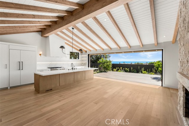 Detail Gallery Image 5 of 30 For 709 Emerald Bay, Laguna Beach,  CA 92651 - 3 Beds | 3 Baths