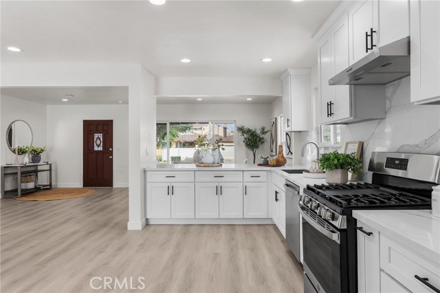 Image 11 of 37 For 2024 Grandridge Ave