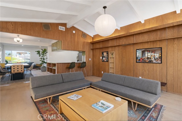 Detail Gallery Image 26 of 37 For 11623 S Dehn, Inglewood,  CA 90303 - 3 Beds | 2 Baths