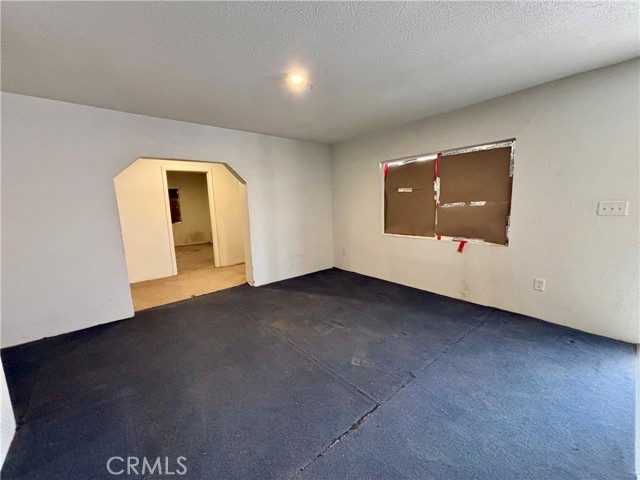 32900 Dune Road., Newberry Springs CA: https://media.crmls.org/medias/5d67f74b-c103-4b08-a9a8-7d301b1bda2a.jpg
