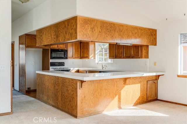 Detail Gallery Image 10 of 29 For 2559 Greenwood, Morro Bay,  CA 93442 - 3 Beds | 3 Baths