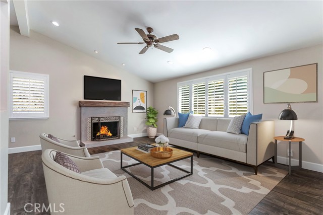 Detail Gallery Image 2 of 42 For 18711 Nadal St, Canyon Country,  CA 91351 - 3 Beds | 2 Baths