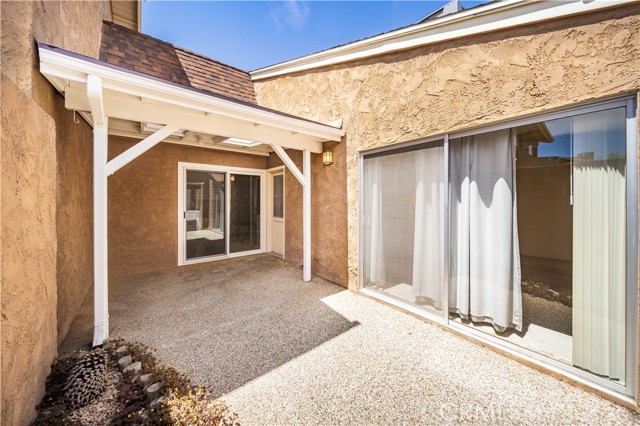 44150 30th W Street, Lancaster CA: https://media.crmls.org/medias/5d689fd9-7a2a-4104-b094-b8ef3b369ba2.jpg
