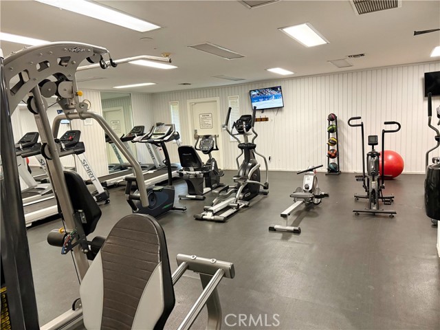 Detail Gallery Image 9 of 10 For 184 Tangelo, Irvine,  CA 92618 - 2 Beds | 1 Baths