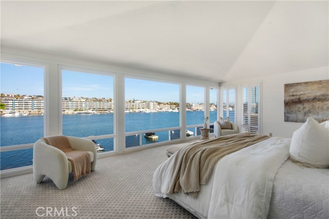 Detail Gallery Image 12 of 24 For 426 via Lido Nord, Newport Beach,  CA 92663 - 4 Beds | 3 Baths