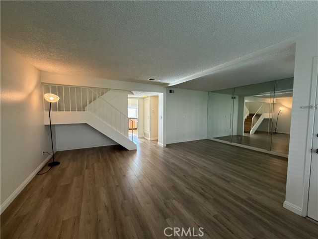 Detail Gallery Image 2 of 15 For 4570 Toledo Way, Buena Park,  CA 90621 - 3 Beds | 2/1 Baths