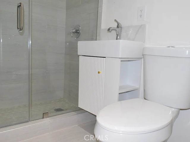 Detail Gallery Image 4 of 12 For 1148 W Civic Center #12,  Santa Ana,  CA 92703 - 2 Beds | 1 Baths