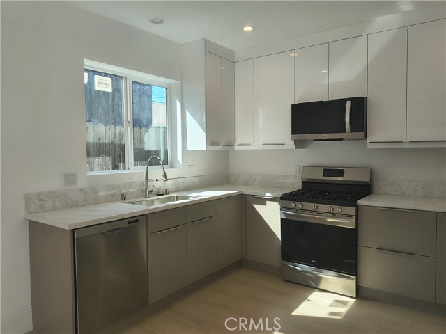 Detail Gallery Image 20 of 32 For 4151 W 172nd, Torrance,  CA 90504 - 2 Beds | 1 Baths