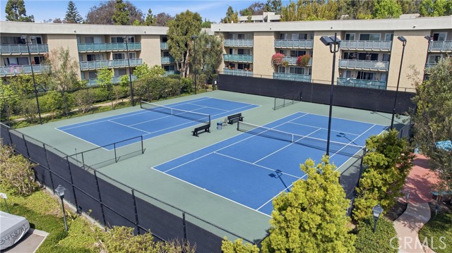 Detail Gallery Image 26 of 27 For 576 N Bellflower #310,  Long Beach,  CA 90814 - 2 Beds | 2 Baths