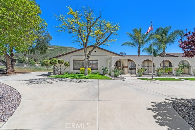 Detail Gallery Image 3 of 71 For 37790 Los Alamos Rd, Murrieta,  CA 92563 - 3 Beds | 2/1 Baths