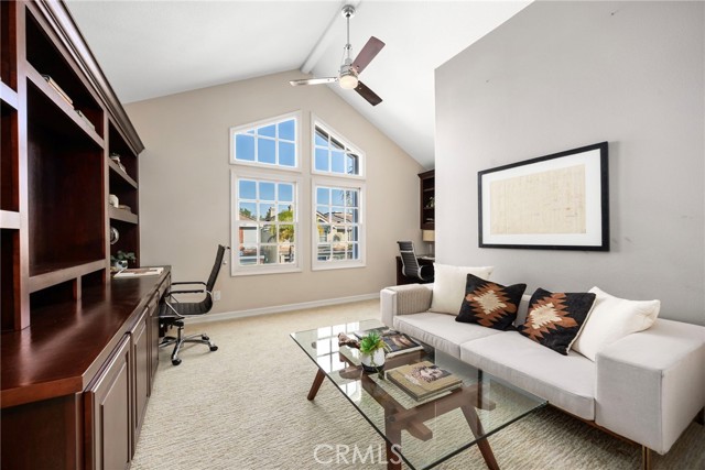 Detail Gallery Image 23 of 44 For 6230 Napoli Ct, Long Beach,  CA 90803 - 4 Beds | 4 Baths