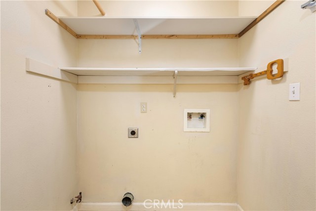 Detail Gallery Image 16 of 33 For 5649 Crawford, Clearlake,  CA 95422 - 3 Beds | 2 Baths