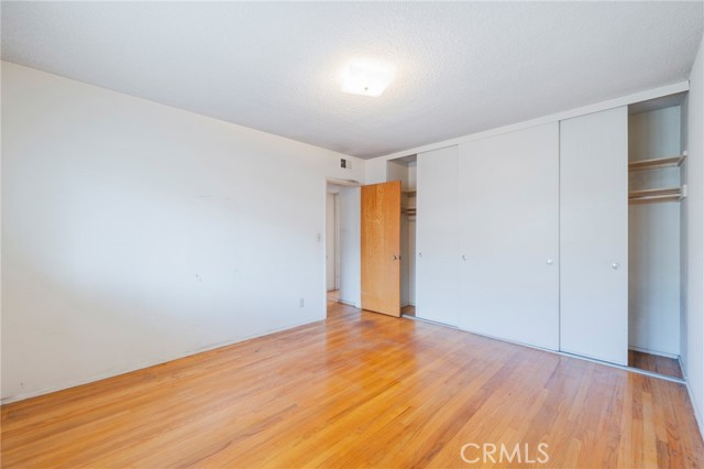 Detail Gallery Image 12 of 47 For 522 Avenue F, Redondo Beach,  CA 90277 - 5 Beds | 3 Baths