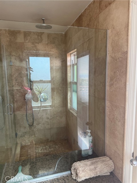 1994 Stanley Avenue, Signal Hill CA: https://media.crmls.org/medias/5d6d9ff0-be8d-4802-9fb3-f632c3d586a3.jpg