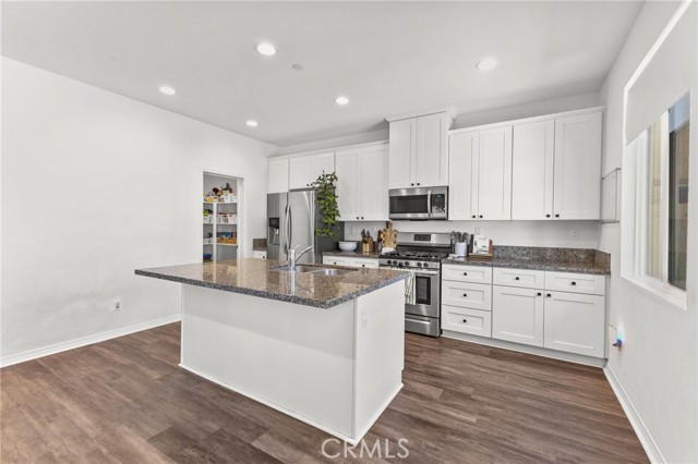 Detail Gallery Image 14 of 67 For 36802 Cascina Ln, Beaumont,  CA 92223 - 3 Beds | 2/1 Baths