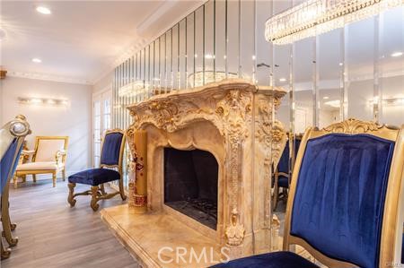 Detail Gallery Image 8 of 39 For 18834 Devonshire, Northridge,  CA 91324 - 3 Beds | 3 Baths