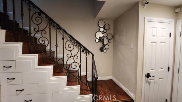 Detail Gallery Image 17 of 38 For 735 W California #106,  Glendale,  CA 91203 - 2 Beds | 2/1 Baths