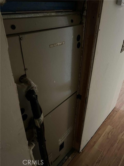 Detail Gallery Image 5 of 19 For 6145 2nd Ave, Lucerne,  CA 95458 - 2 Beds | 1 Baths