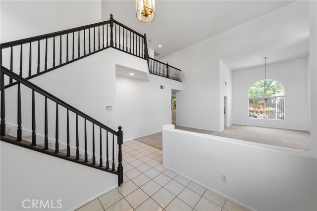 Image 7 of 40 For 39323 Corte Alisos