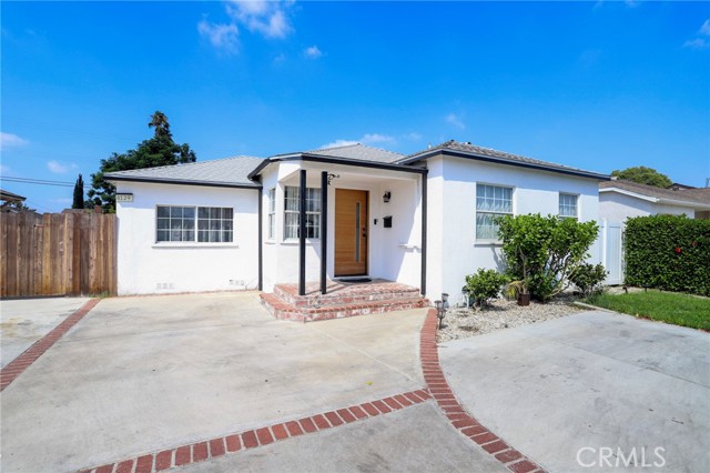 Detail Gallery Image 9 of 35 For 8129 Radford Ave, North Hollywood,  CA 91605 - 6 Beds | 4 Baths