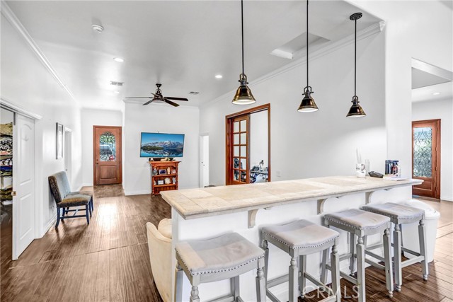 Detail Gallery Image 11 of 52 For 1048 S Willow, West Covina,  CA 91790 - 4 Beds | 3 Baths