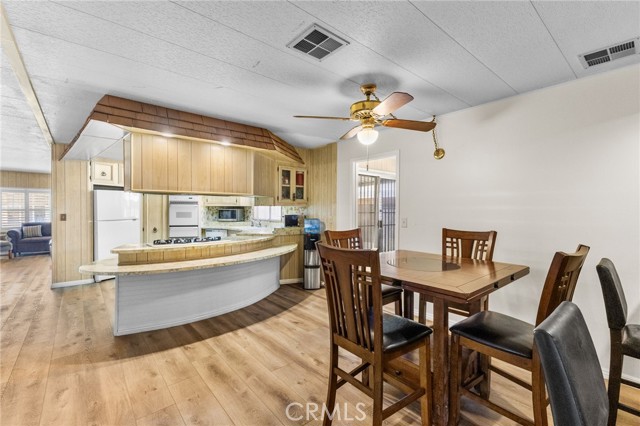 Detail Gallery Image 17 of 24 For 554 Castille, Hemet,  CA 92543 - 3 Beds | 2 Baths